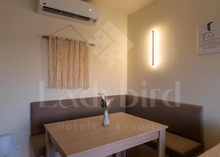 Ladybird - Veranda Highline Daire Hurgada